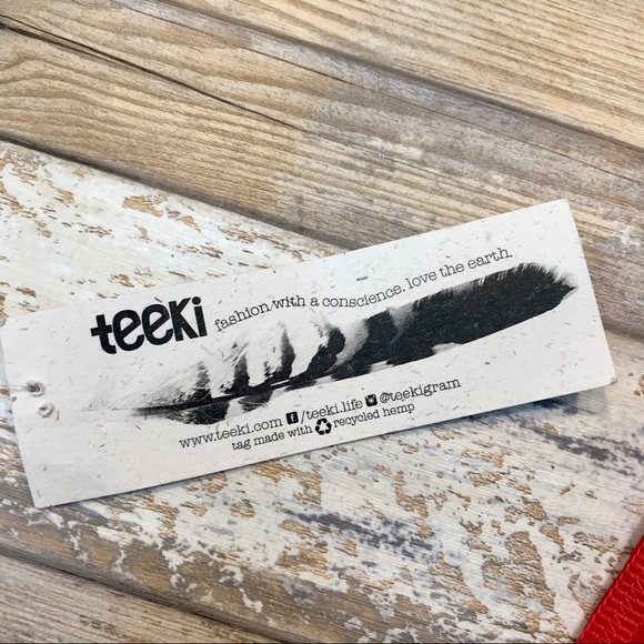 Teeki Hot Pant Red Yoga Leggings Women’s Large - Picture 5 of 12